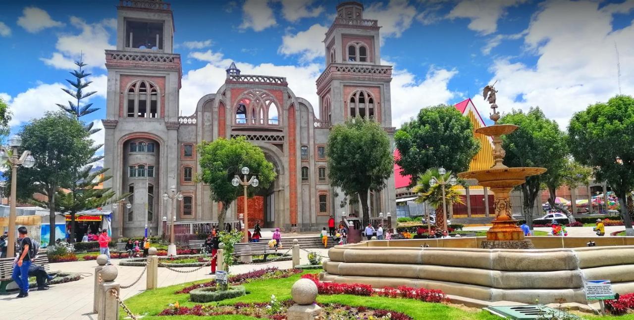Hotel Valery II Huaraz  Extérieur photo