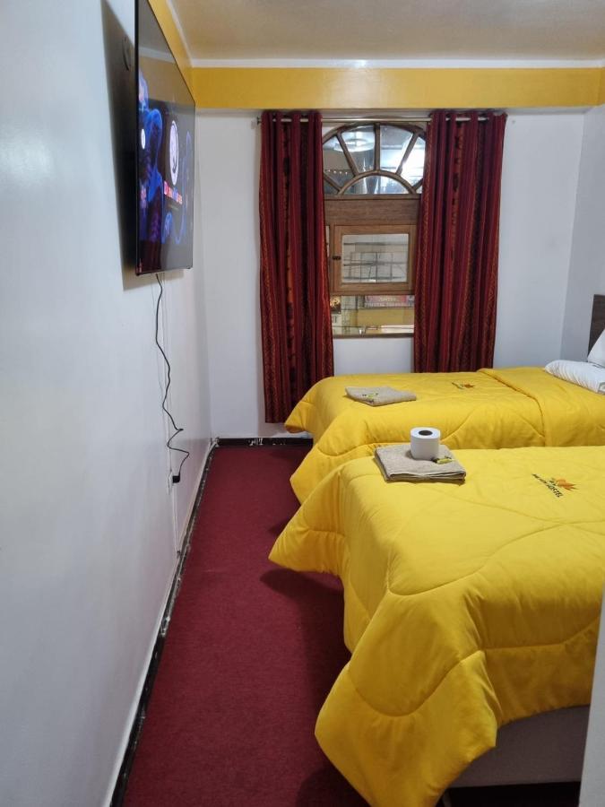 Hotel Valery II Huaraz  Extérieur photo