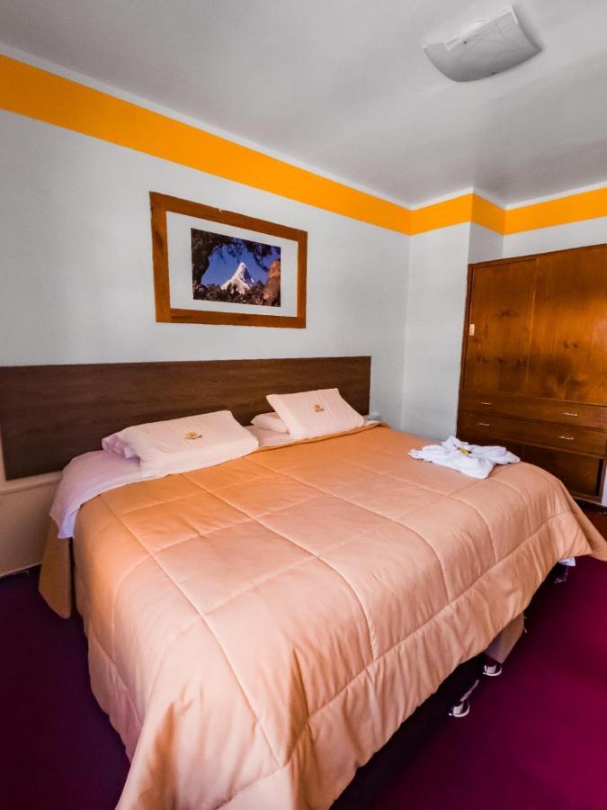 Hotel Valery II Huaraz  Extérieur photo